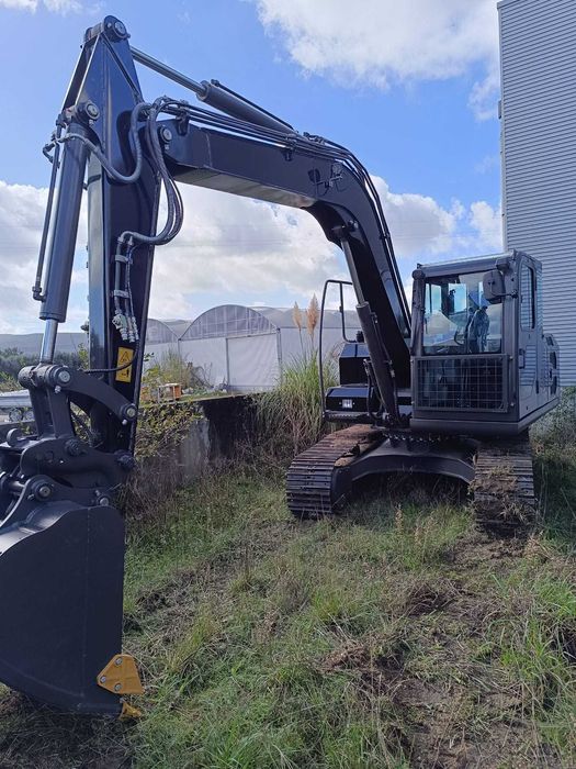 Giratória 9 ton LTMG LTE90 cummins