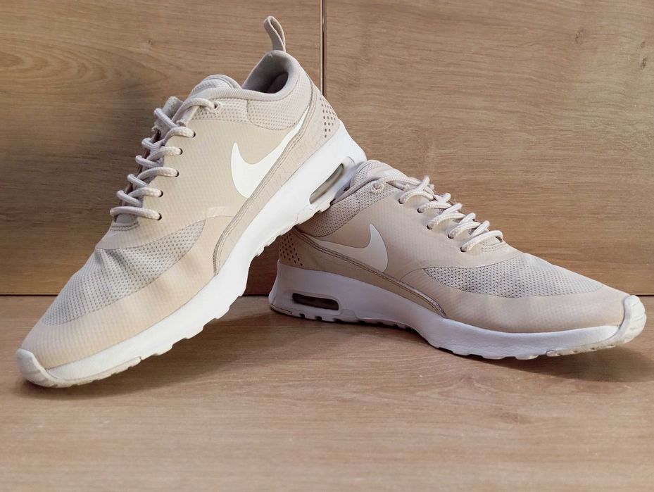 NIKE Wmns Air Max Thea Buty Sportowe Damskie Rozm 37,5 /23,5cm