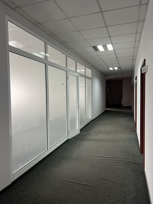 Оренда! офісні приміщення 200 м.кв ! вул.Зелена