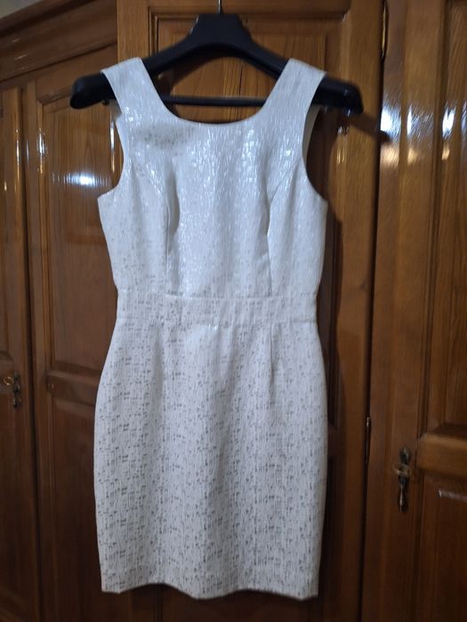Vestido   muito   elegante