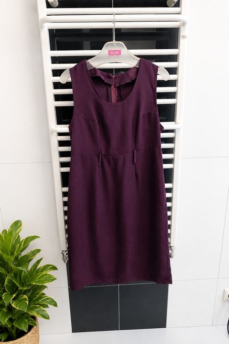 Elegancka sukienka M 38 buraczkowa klasyczna minimalistyczna
