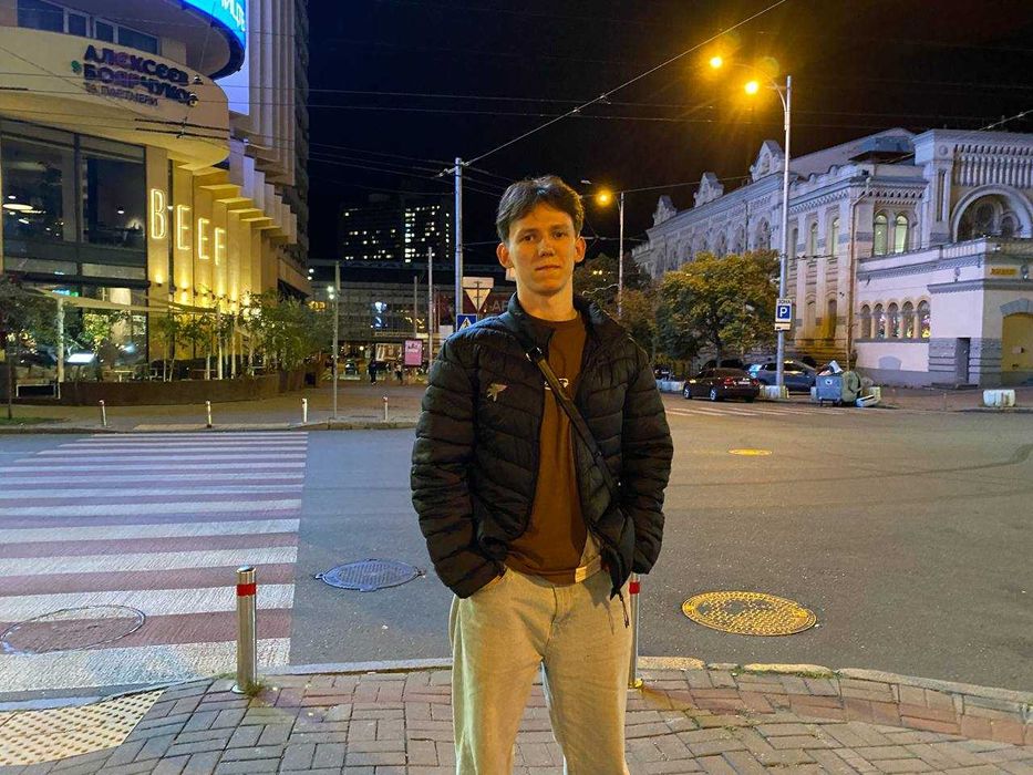 Репетитор англійської