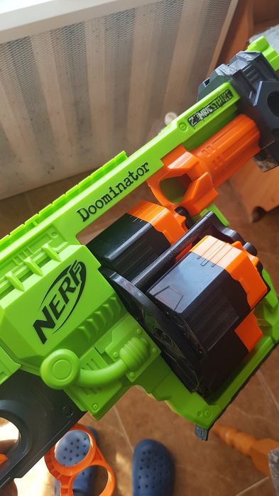 Nerf Zombie Strike Doominator