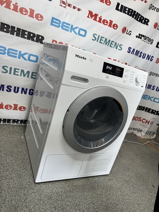 Сушильна машина Miele TKB450WP (сушка, сушильная)