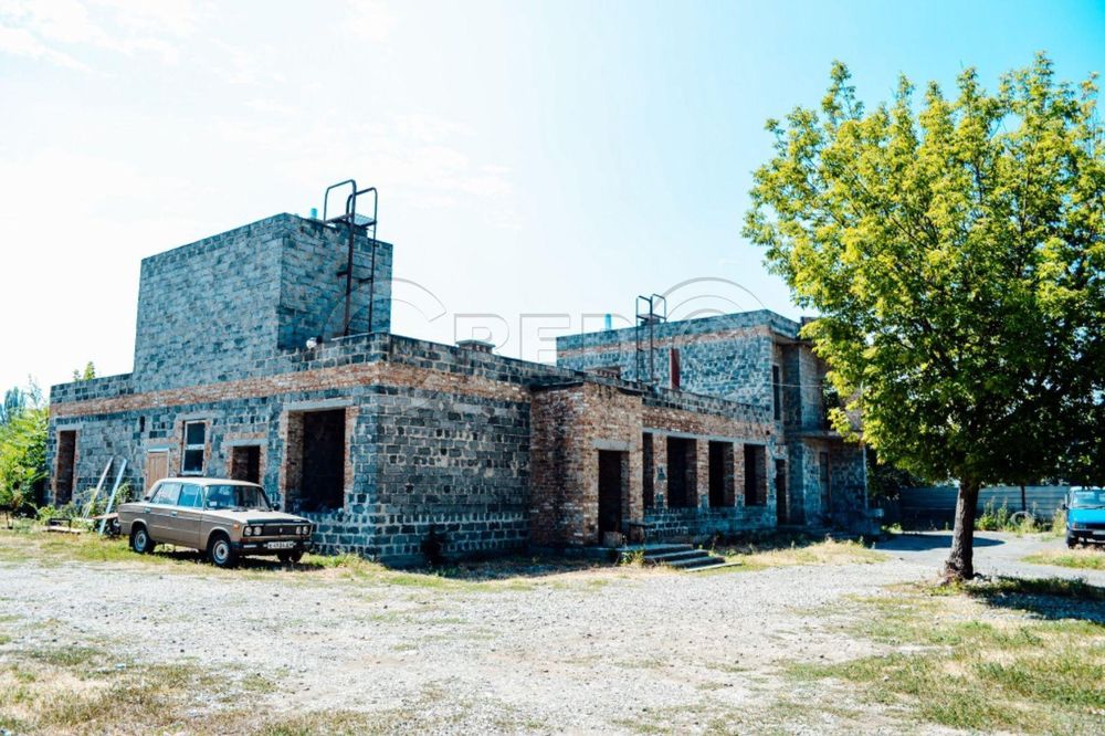 Продаж окремої будівлі, р-н Вечірній