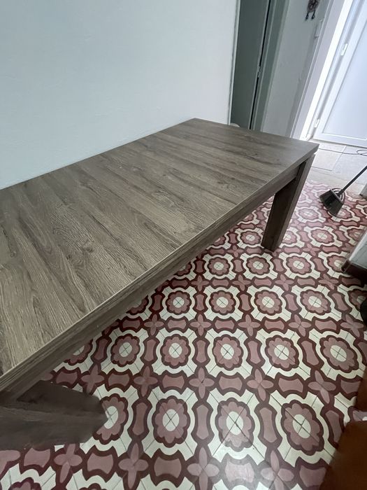 Mesa Extensivel Arezzo + Vitrine