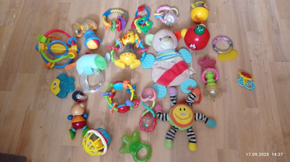 Grzechotki gryzaki rozne