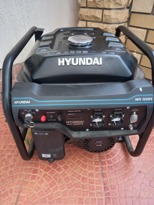 Бензогенератор Hyndai 3000 FE