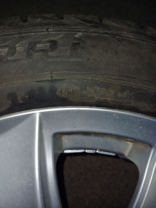 Диски Мазда з  зимовою резиной 205х55R16