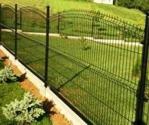 Ogrodzenie panelowe łukowe podmurówka montaż panel łuk brama