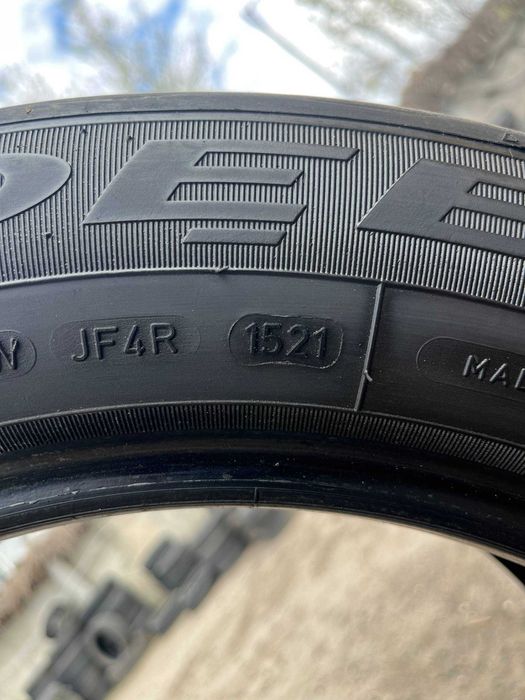 Пара шин Debica 205/60 R16