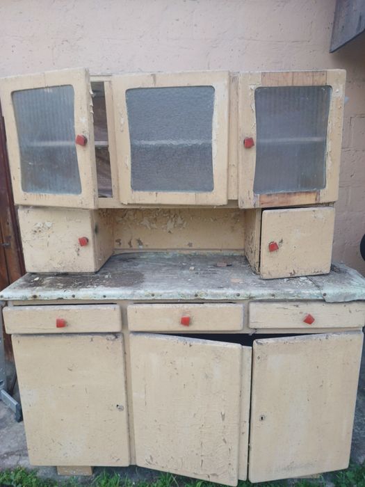 Kredens prl kompletny