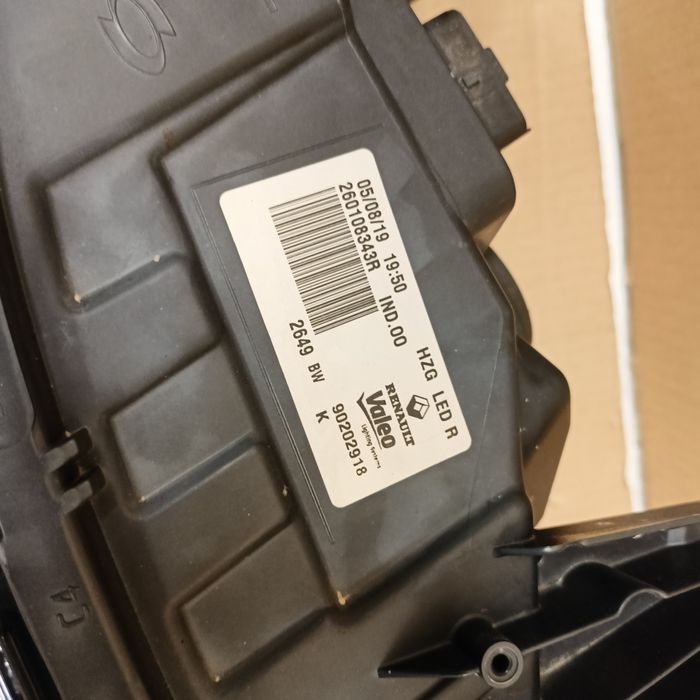 Reflektor full LED renault Koleos II