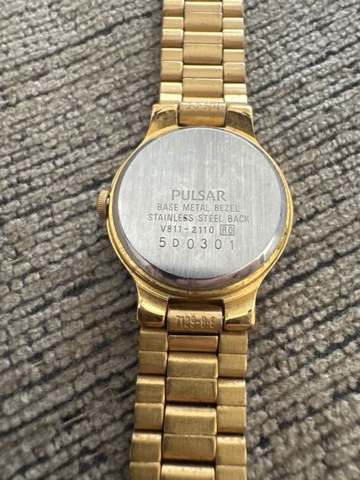 Relógio senhora Citizen Seven e Pulsar dourados!