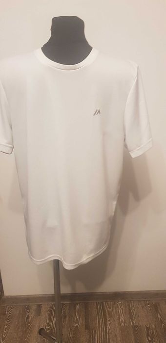 T-shirt marki Martes- rozmiar M
