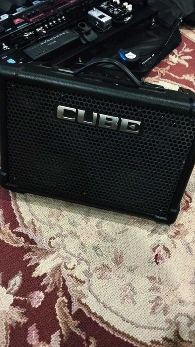 Roland Cube Street Ex
