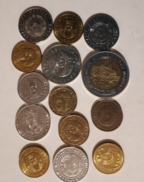 Монеты разных стран мира.