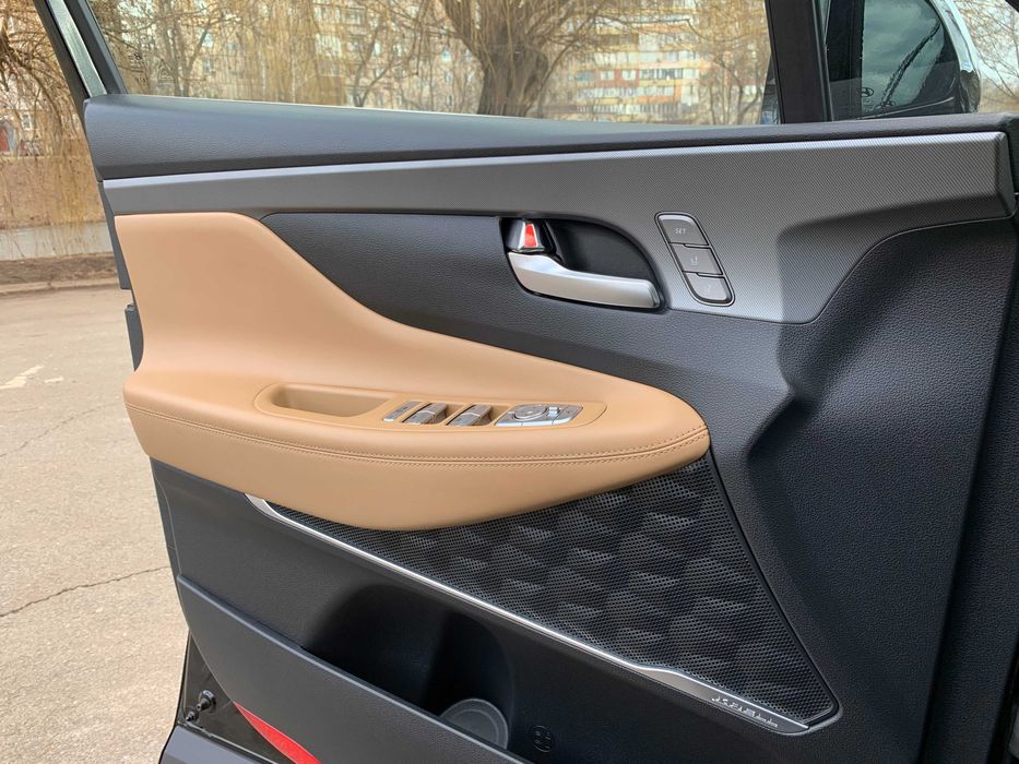 Hyundai Santa Fe TOP Официал 2.2 дизель 2021 год.