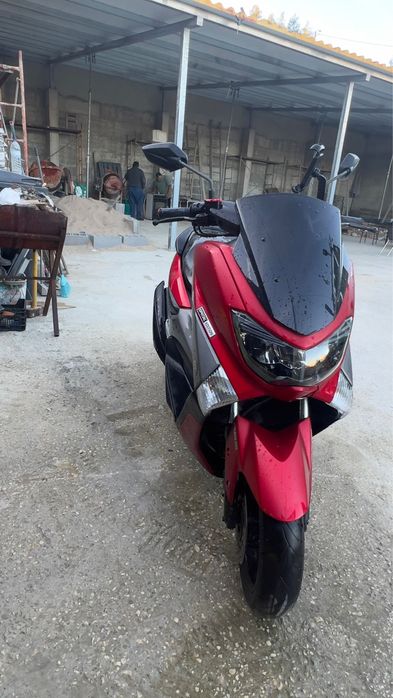 Yamaha nmax em otimo estado