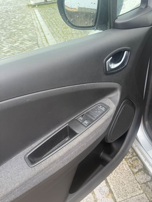 Renault zoe 52kw - 11/2021 bateria incluída .