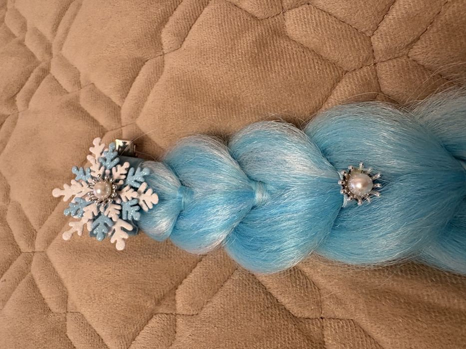 Коса Ельзи, канеколон, заколка коса