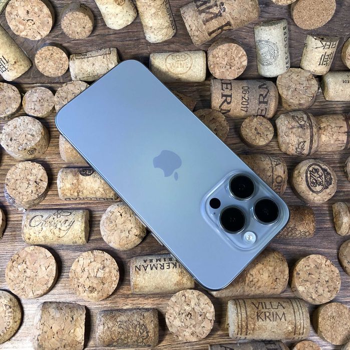 Apple iPhone 15 Pro 128Gb. Natural Titanium