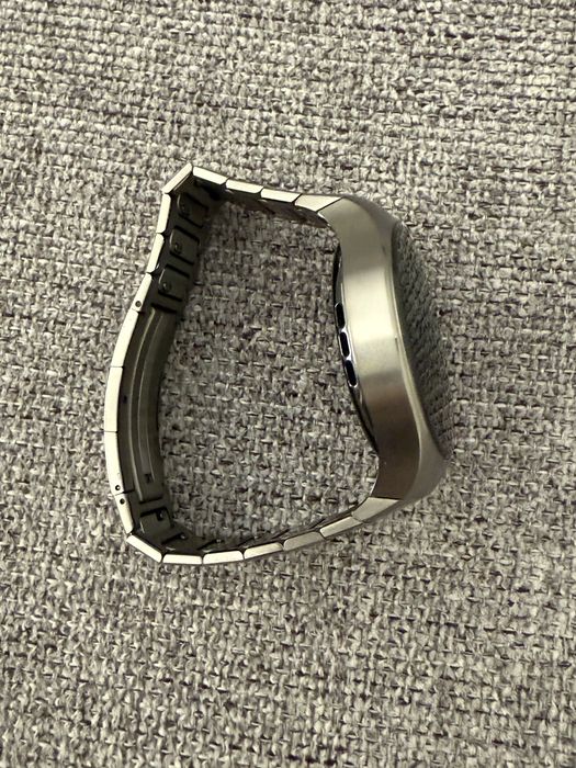 Smartwatch HUAWEI Watch 5 (46 mm - Titânio)