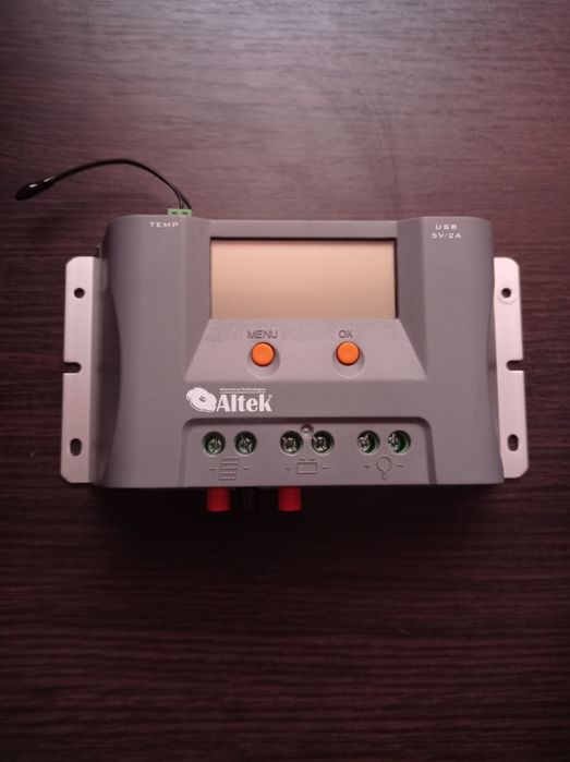 Контролер заряду ALTEK P-20А/12V/24V-USB/LCD