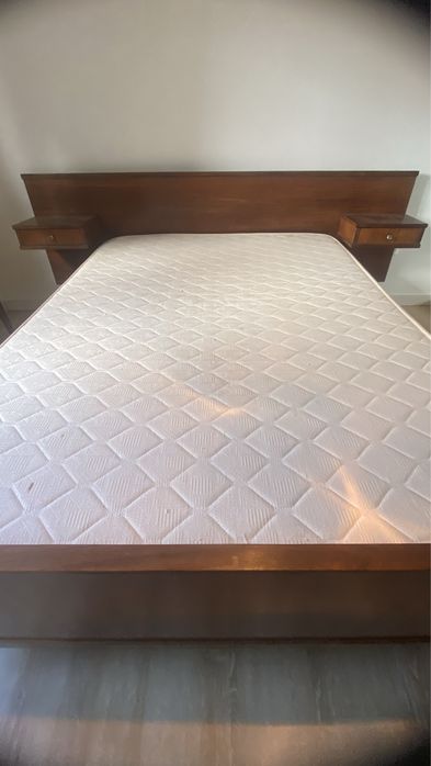 Cama Olaio c Mesas de Cabeceira - colecção anos 50