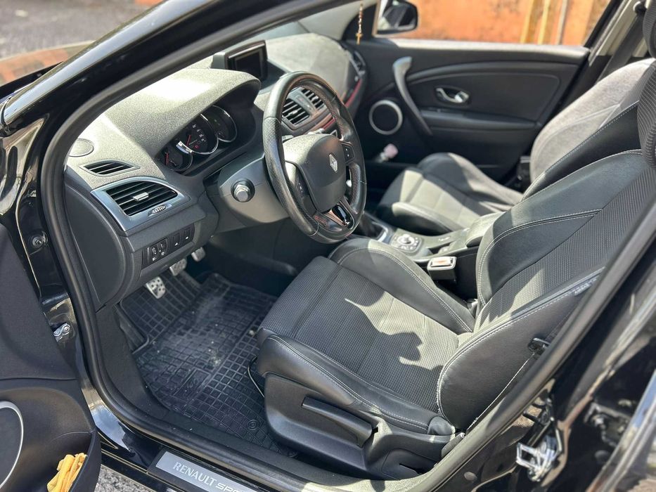 Renault Mégane 1.5 dCi Diesel 110 cv GTLine - 12