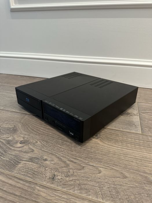 Blu-ray програвач + медіаплеєр Dune HD Smart D1