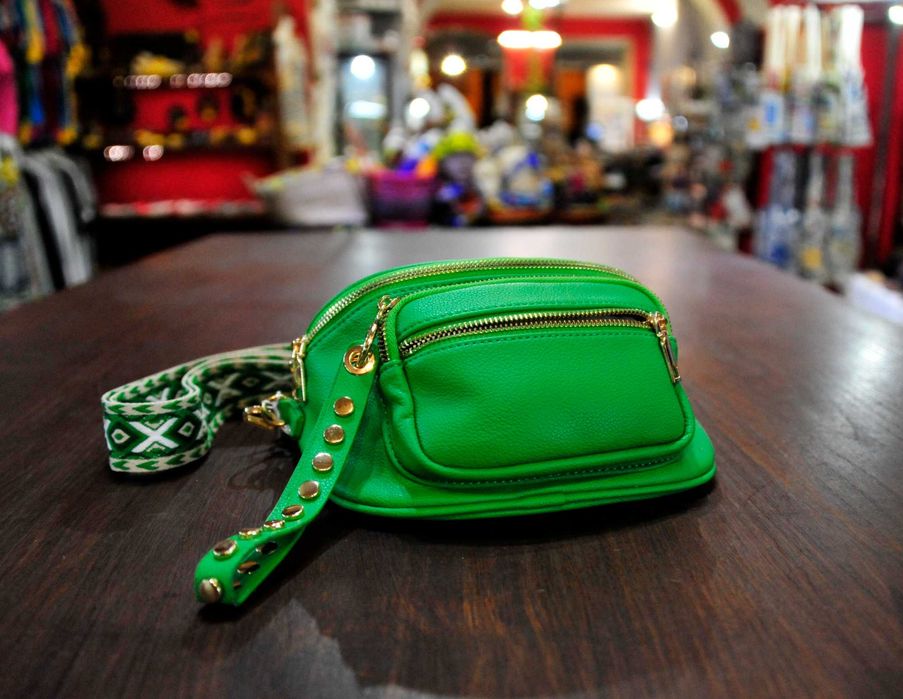 Bolsa de cintura em pele PU