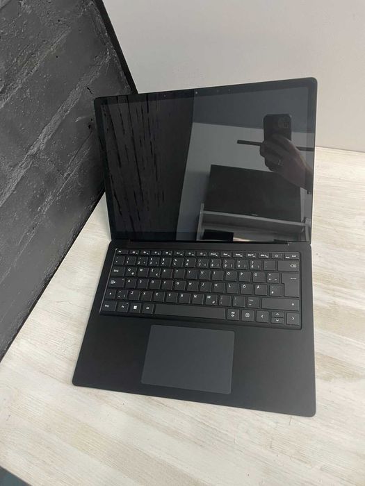 Microsoft Surface Laptop 5 — легкий та потужний ультрабук