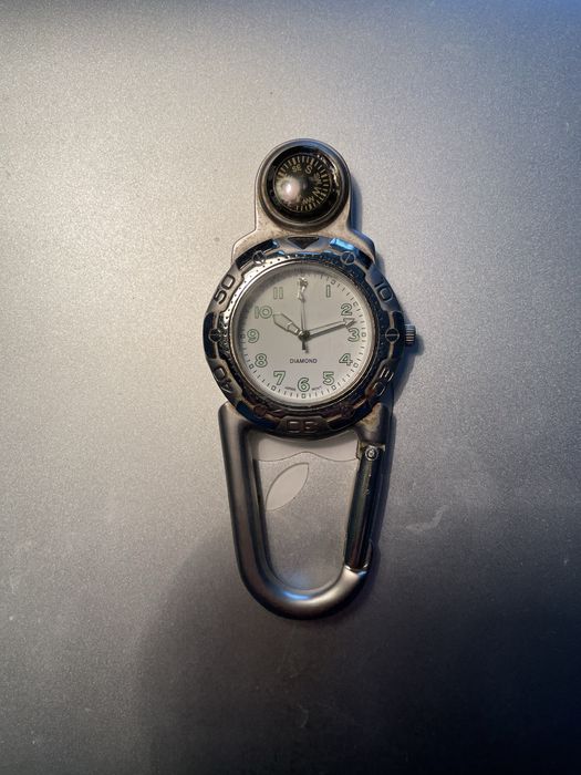 zegarek kwarcowy Diamont z kompasem!!!