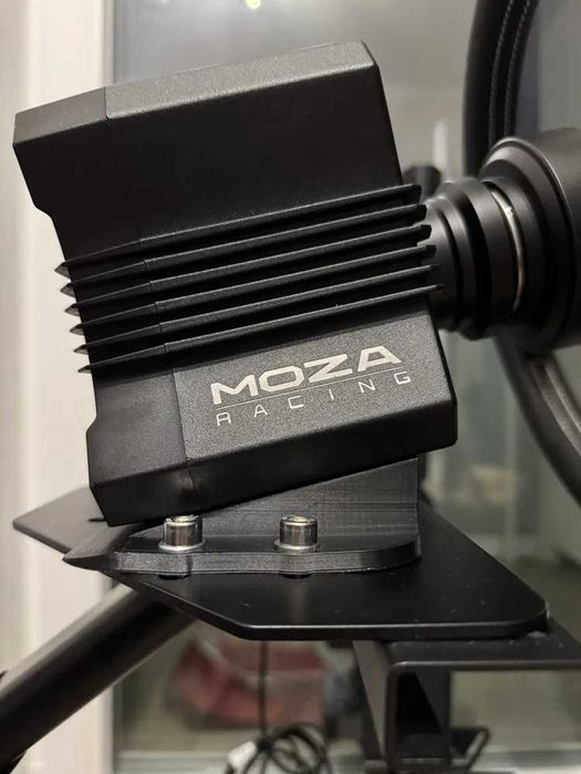 MOZA R3 / R5 mocowanie 15° do stelaża