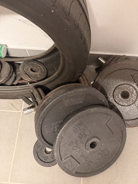 Vendo maquina de ginasio + pesos