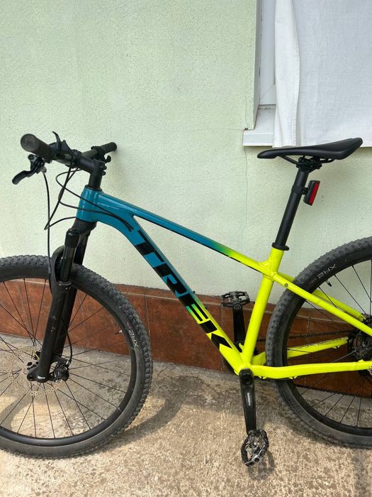Trek X-Caliber 9