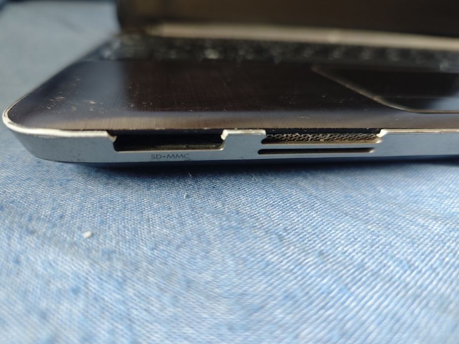 HP Pavilion dv6-6060ep Intel Core i7 i7-2630QM 39,6 cm (15.6) 6 GB DDR