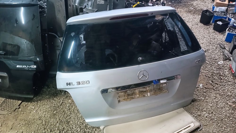 Задание двери Ляда Кляпа та запчастини до Mercedes-Benz ML  W164