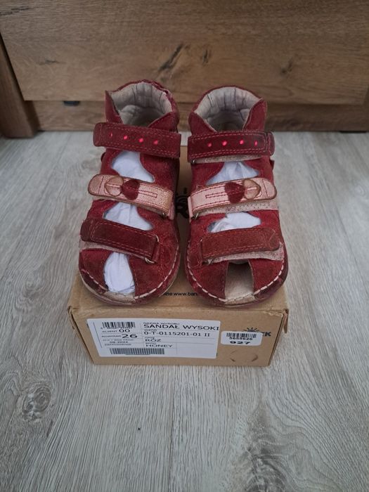 Buty Bartek rozm. 26