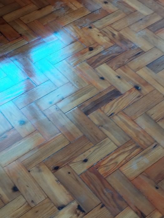 Remodelações, Reparações, pinturas, electricidade, montagem cozinhas e