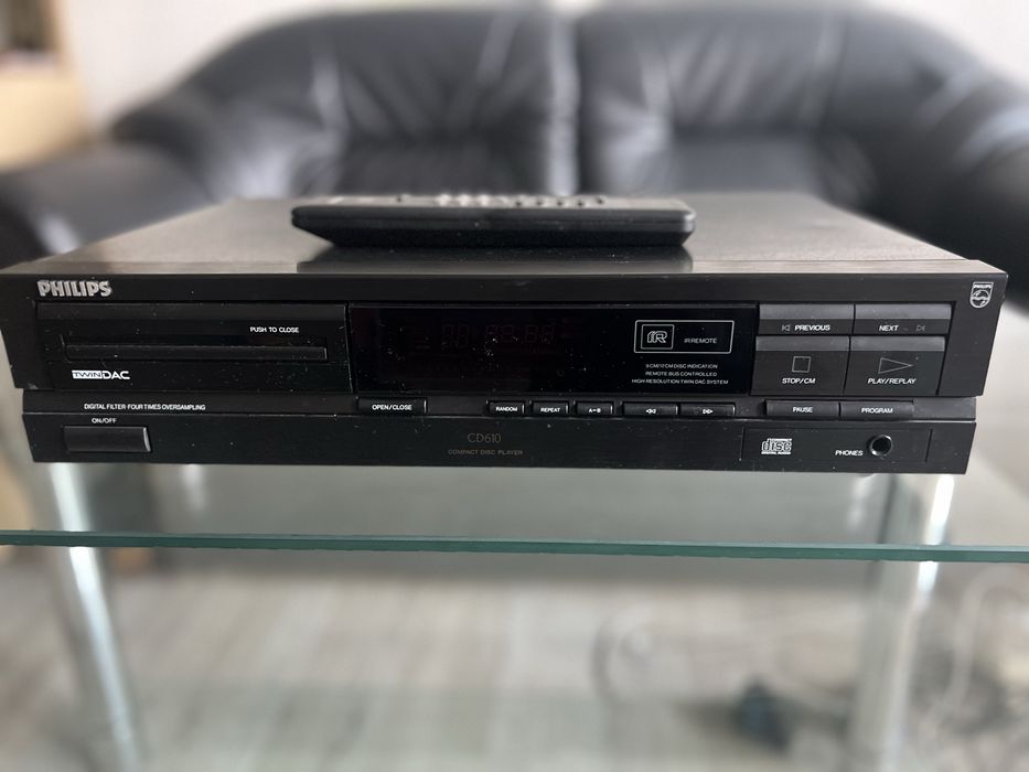 Програвач CD дисків Denon-625 Pioneer PD-M630
