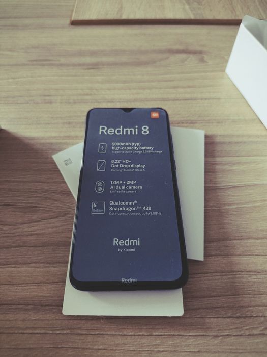 Телефон Pedmi 8, 4/64 GB