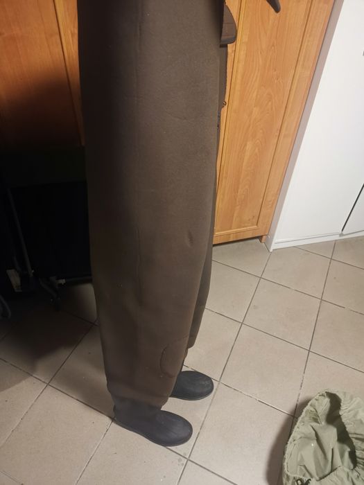 Wodery neoprenowe mikado
