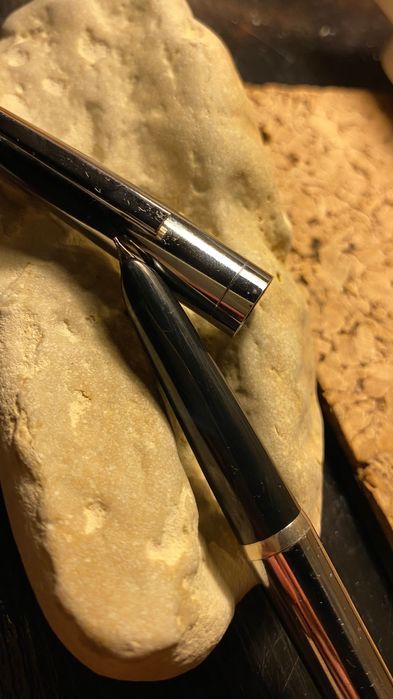 Caneta aparo antiga