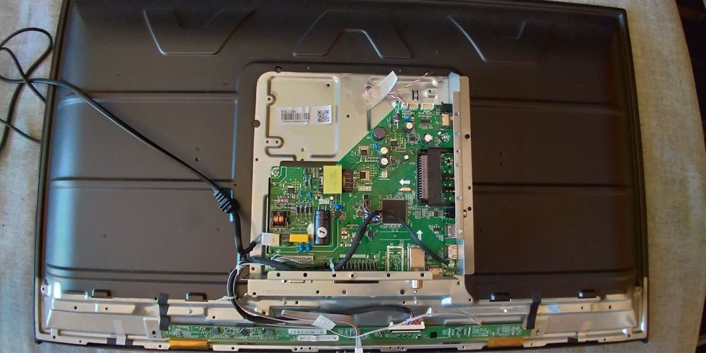 TV silver 32 polegadas (ecrã partido)