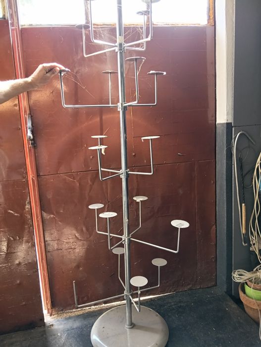 Sprzedam stojaki podlogowe