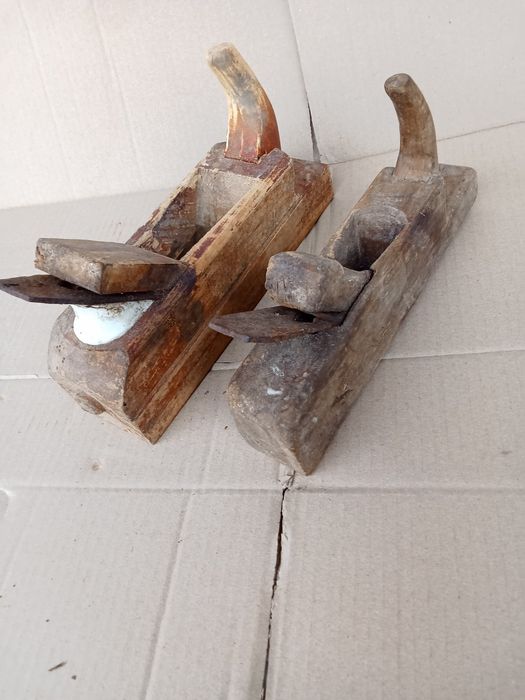 Рубанок по дереву ретро.