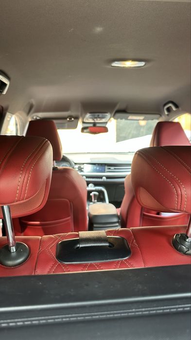 Автомобіль Haval H6