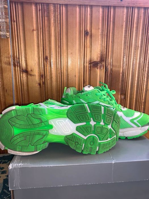 Balenciaga Runner 42-43 track defender